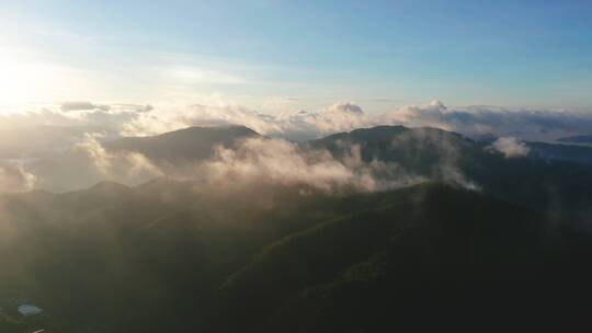 韶关连绵群山日出光芒-4