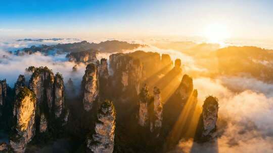 张家界武陵源云海日出景观