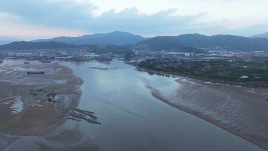 航拍闽江河口湿地小岛果园茉莉花田沙洲河汊