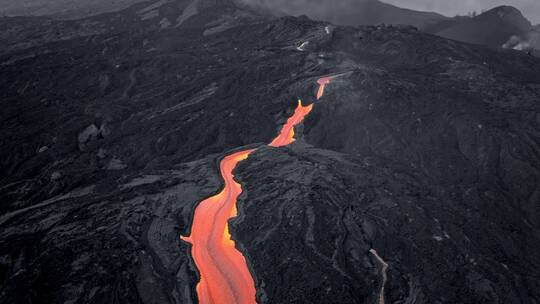 航拍火山活动 岩浆流动