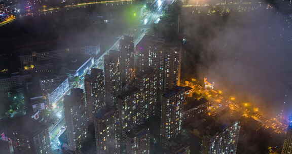 沈阳73年以来最强降雨过后的平流雾夜空