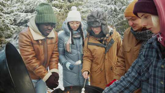 朋友，雪，露营， Bbq