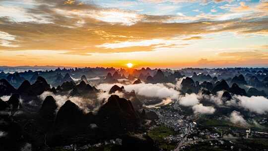 桂林山水云海自然风光