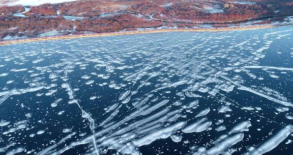 航拍呼伦贝尔原野冰湖