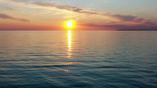 查干湖湖面落日夕阳余晖
