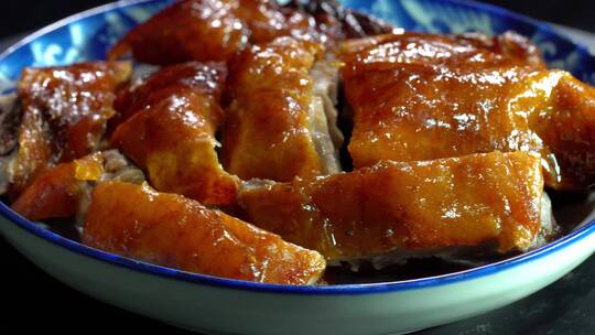 中式美食烧鸭