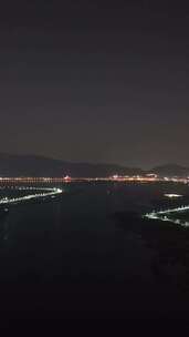 夜晚城市河流夜景俯瞰