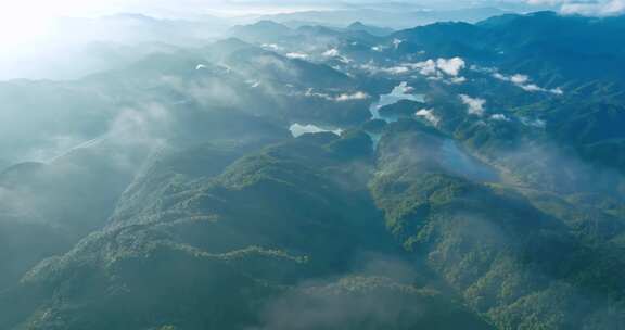 5K航拍广东南岭山脉大山岭南高山云雾