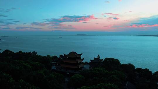 湖南洞庭湖风光带岳阳楼风景区航拍