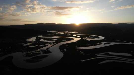 四川阿坝红原大草原月亮湾白河航拍自然风光