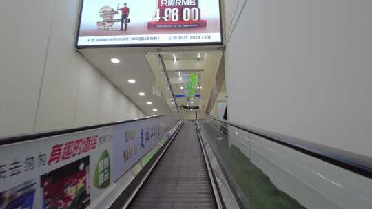 世纪华联商场电梯扶手视频素材模板下载