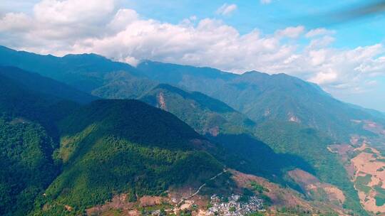 高黎贡山百花岭景区（摄影爱好者打鸟胜地）