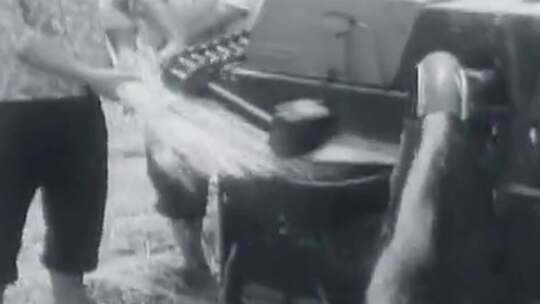 1972年农业机械化影像2视频素材模板下载