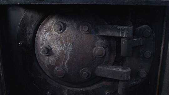 蒸汽机列车的火锅炉