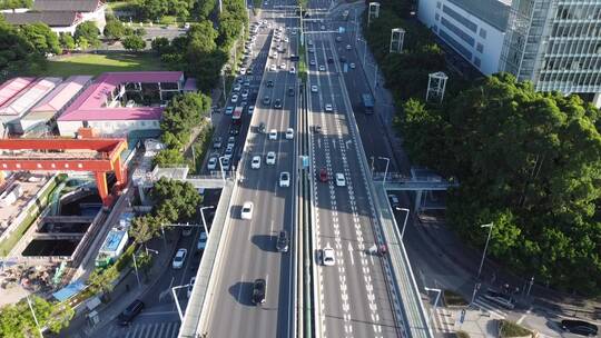 城市公路车流航拍