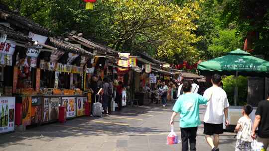 成都锦里古街走路第一视角路上行人街景人流