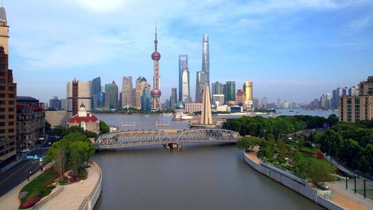 航拍上海地标建筑陆家嘴金融中心