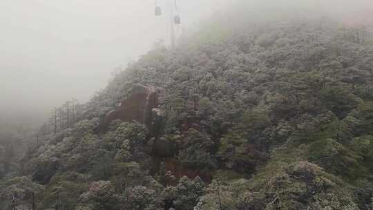 安徽黄山索道缆车雪山美景风景视频素材