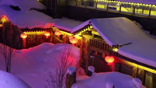中国雪乡航拍夜景冬季森林村庄