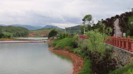 湖环保绿色氧气清新自然生态