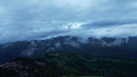 自然风景 边境风景  云雾 山川 边境风景