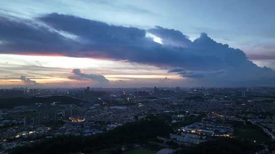 广东佛山顺德城市风光 夏季美丽的晚霞