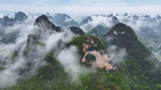 航拍桂林阳朔月亮山景区