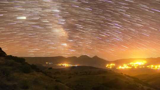 夜空中移动星星的时移