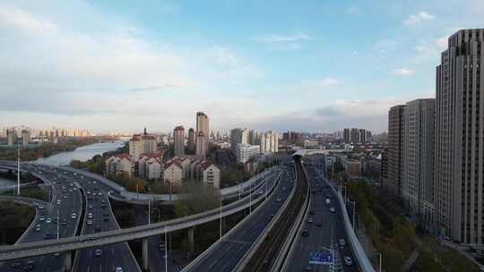 天津海河复兴门地铁站海津大桥城市交通风光