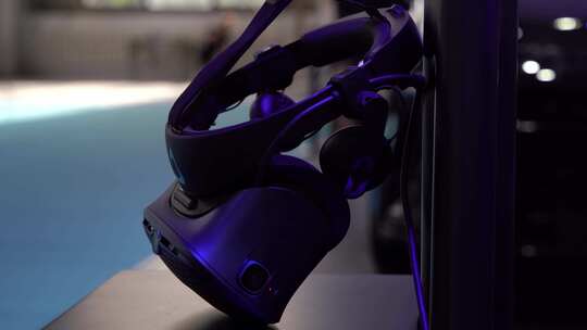 虚拟眼镜头盔VR眼镜视频素材模板下载
