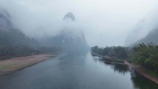 烟雨漓江航拍