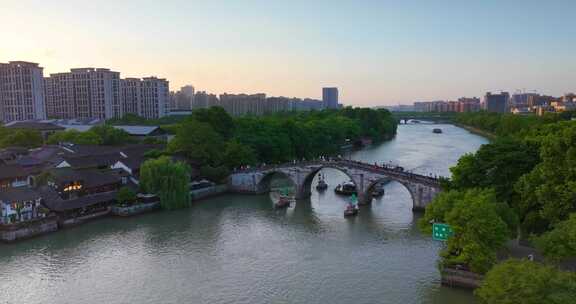 杭州拱墅区运河拱宸桥初夏风光