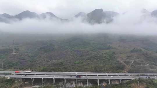 航拍穿梭广东粤北山区的高速公路