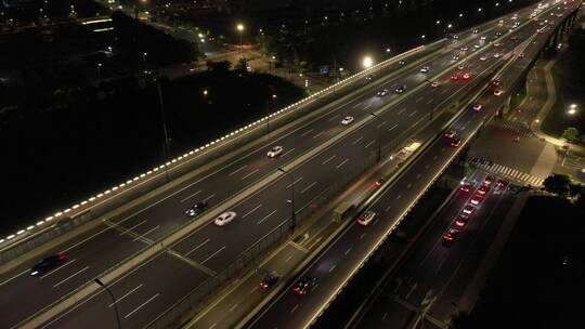 夜晚近距离固定机位航拍杭州城市高架桥夜景