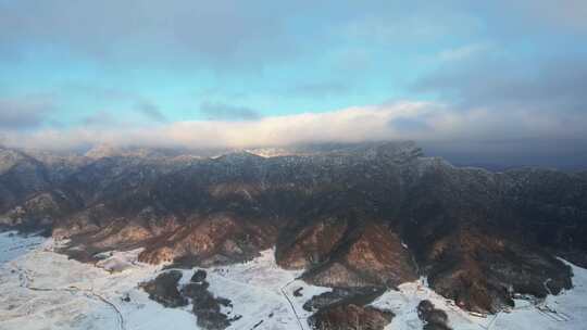 航拍湖北旅游神农架景区冬天雪景自然风景