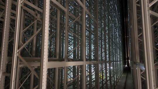 4K自动化立体仓库内部结构