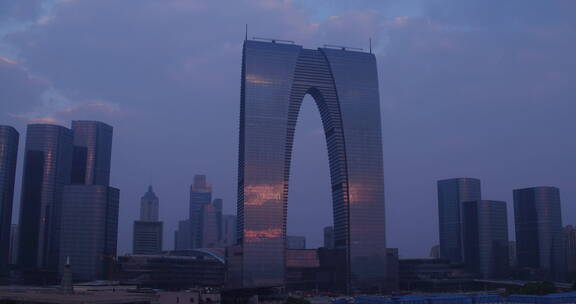 城市航拍苏州东方之门朝霞反光 近景