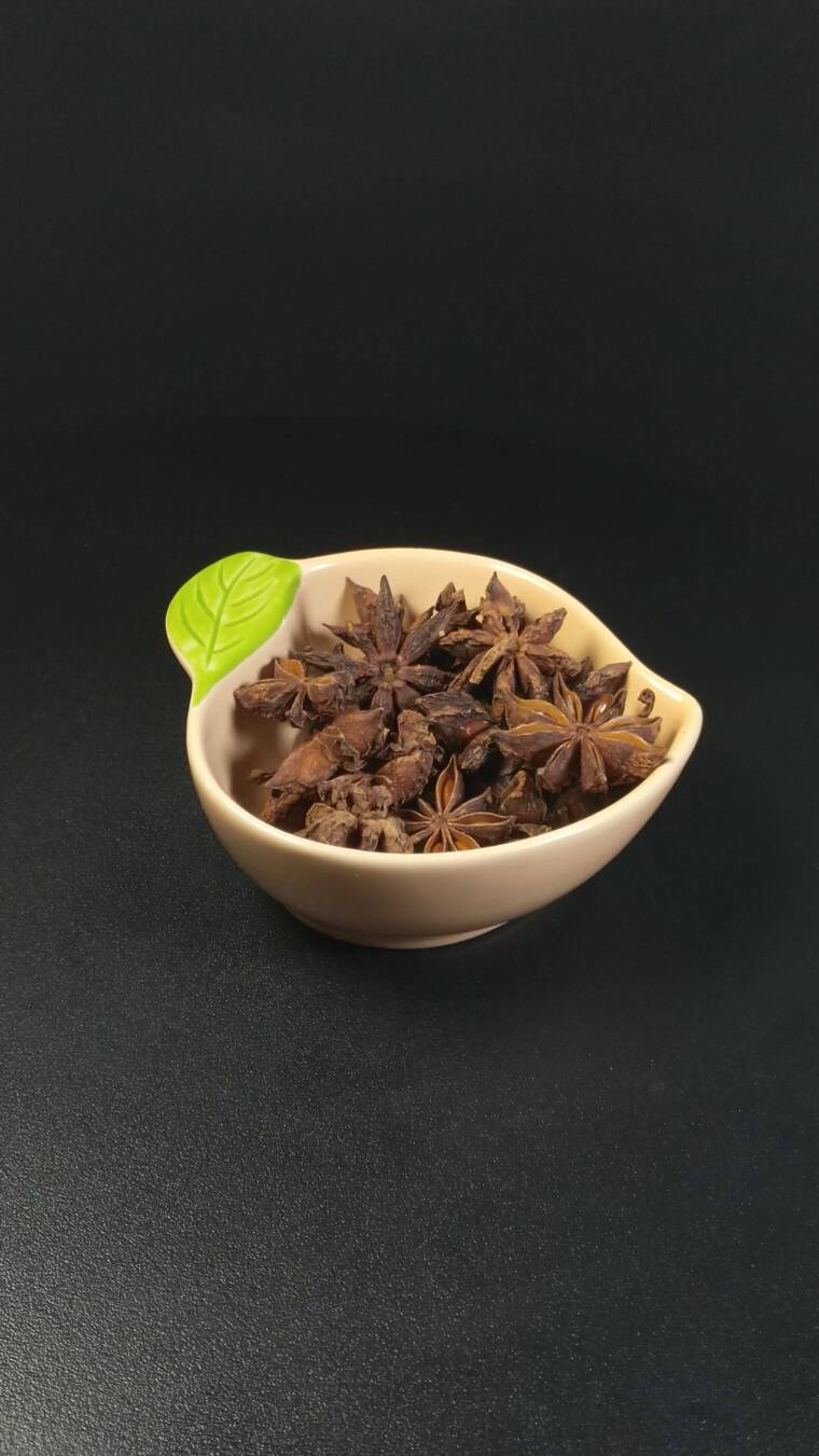 八角调味品香料