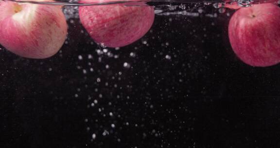 新鲜红富士苹果光影入水碰撞合集 4K原创