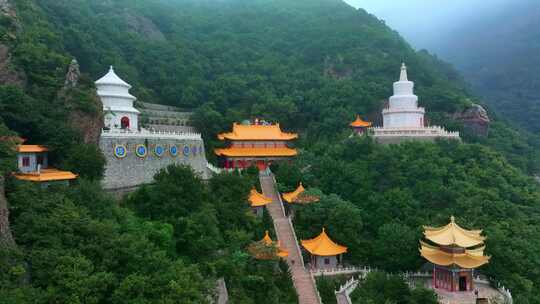 航拍辽宁辽阳龙峰寺