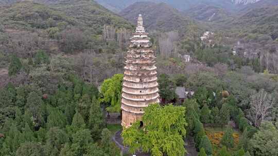 航拍嵩山嵩岳寺塔