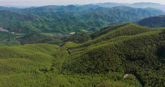 杭州余杭黄湖王位山春天航拍