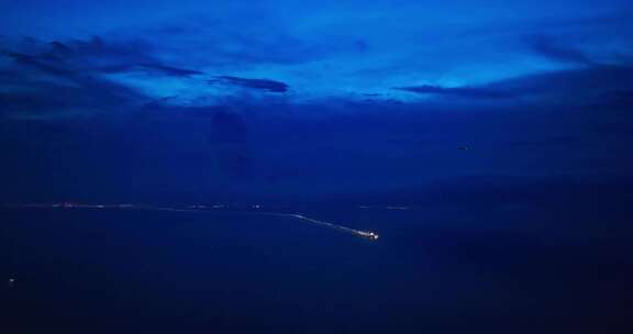 航拍港珠澳大桥夜景