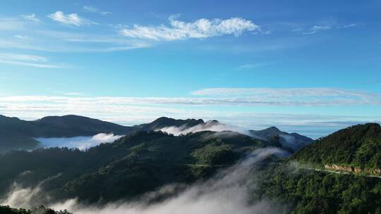 自然风光高山云海大山森林航拍