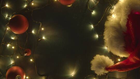 夜晚的圣诞装饰彩灯视频素材模板下载