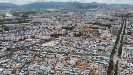 西藏日喀则市桑珠孜区城市空镜