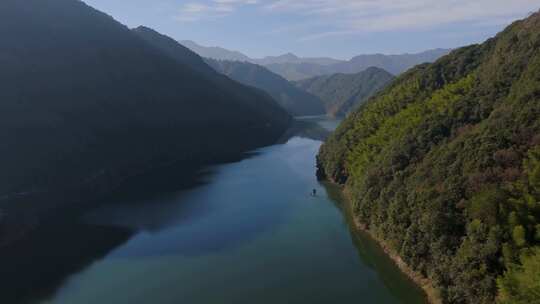 杭州临安於潜青山殿高坪秋色风光