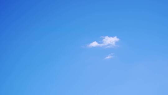 天空云朵飘动云层移动白云延时蓝天白云风景