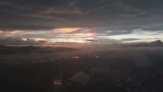 城市日出云海鸟瞰景观