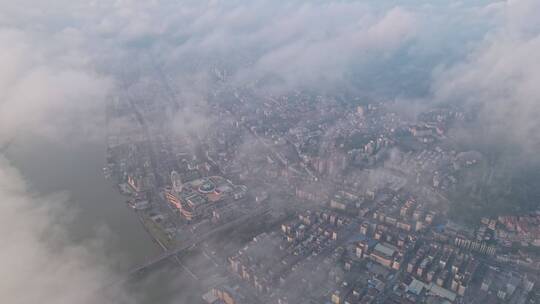 【4K超清】航拍城市日出朝阳平流雾纯净云海